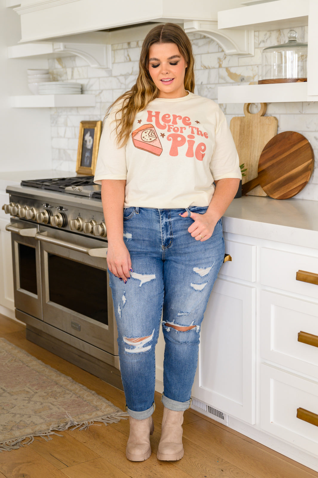 Here For The Pie Graphic T-Shirt In Cream w/ Plus Size